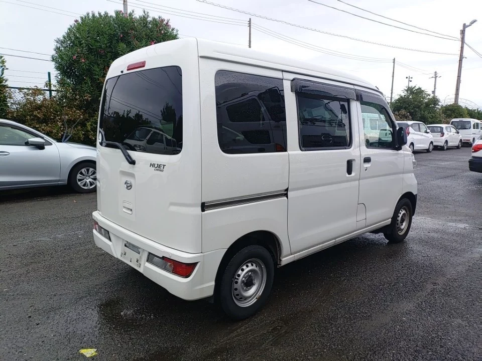 Daihatsu Hijet Cargo S321V 2018